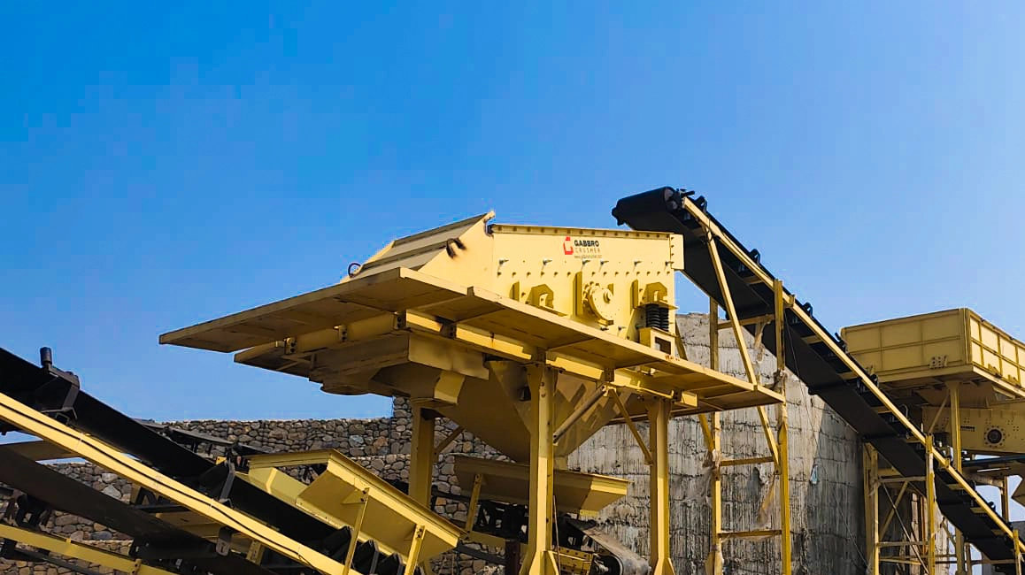 Vibrating screen manufacturer in India- gabbro crusher GVS Series