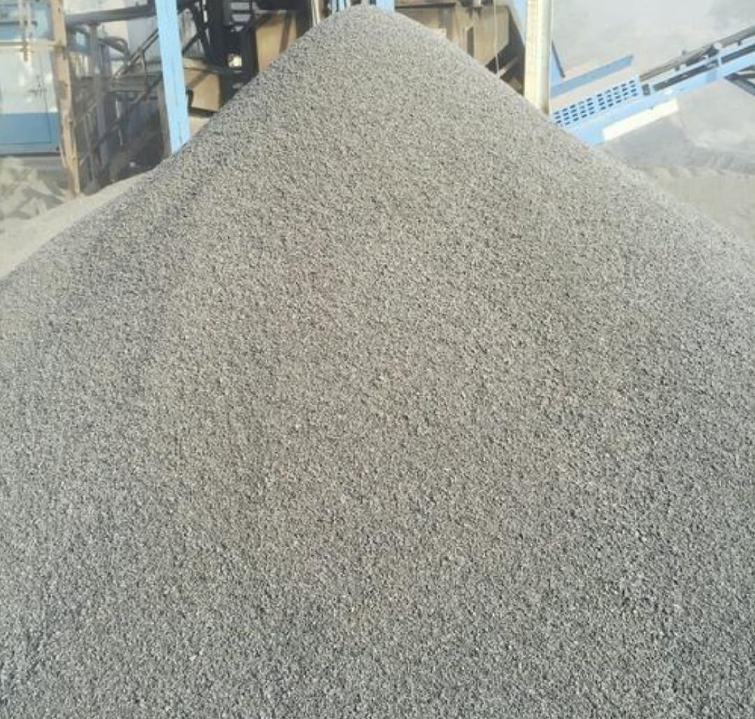 Raw VSI crushed sand high dust content before washing